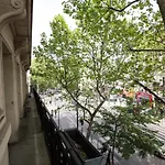 Magnificent Apartment Close To Montmartre